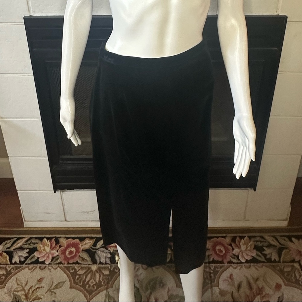 VTG Cos Cob Black Velvet Skirt W/slit Small Waist 27” Length 28”
